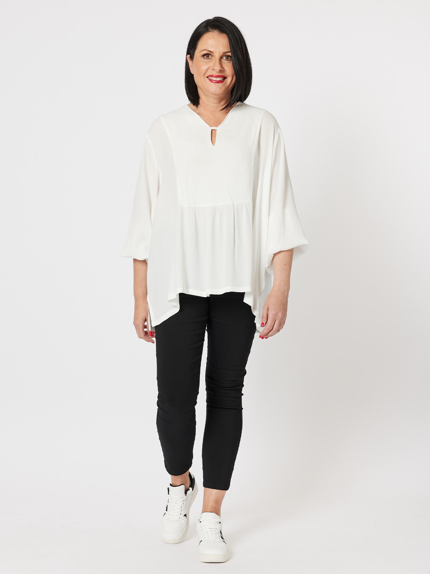 Tiffany Keyhole Top - White – RC & Co