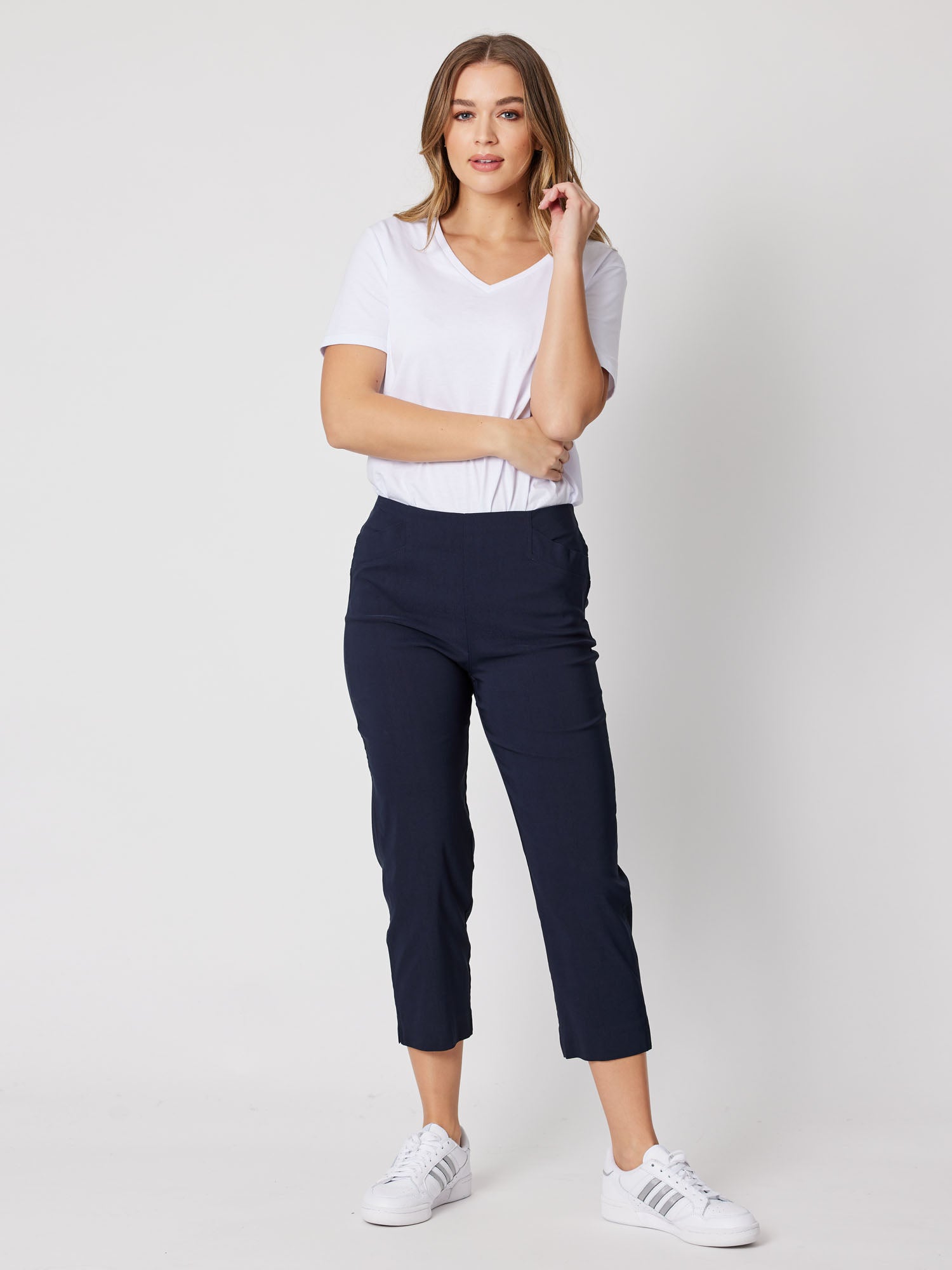 Stretch Bengaline Cropped Pull On Pant - Navy – RC & Co