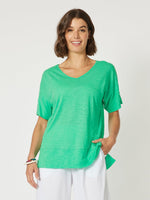 Bonnie Cotton V-neck T-shirt - Spearmint