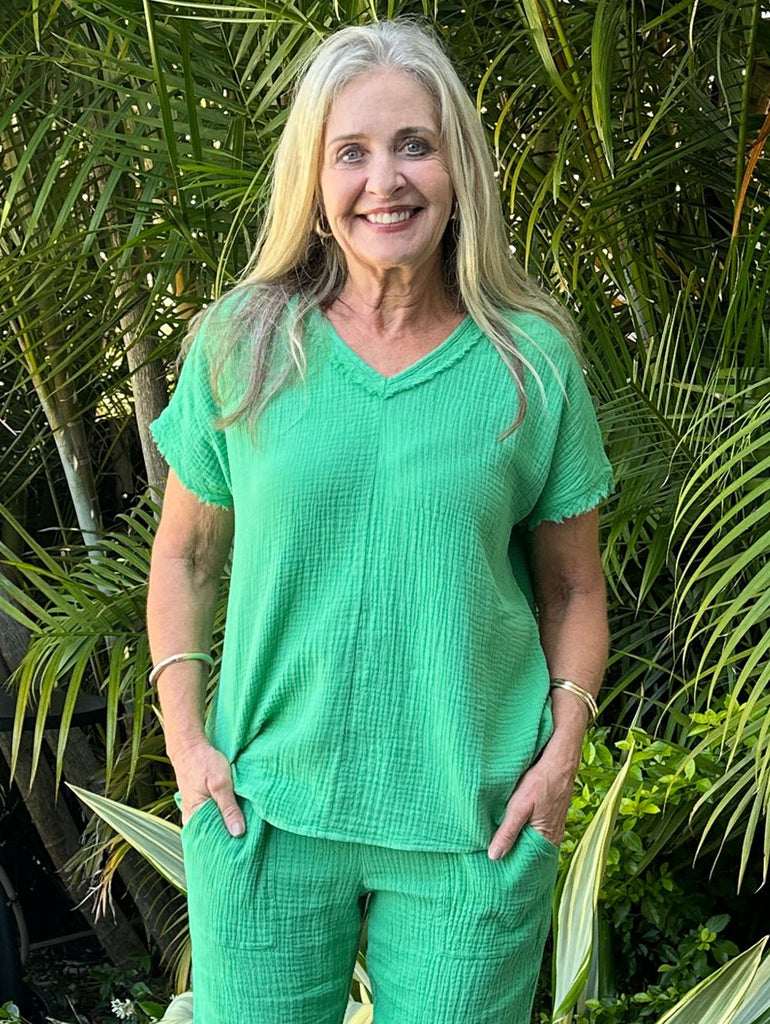 Byron Cotton V - neck Top - Emerald - RC & Co