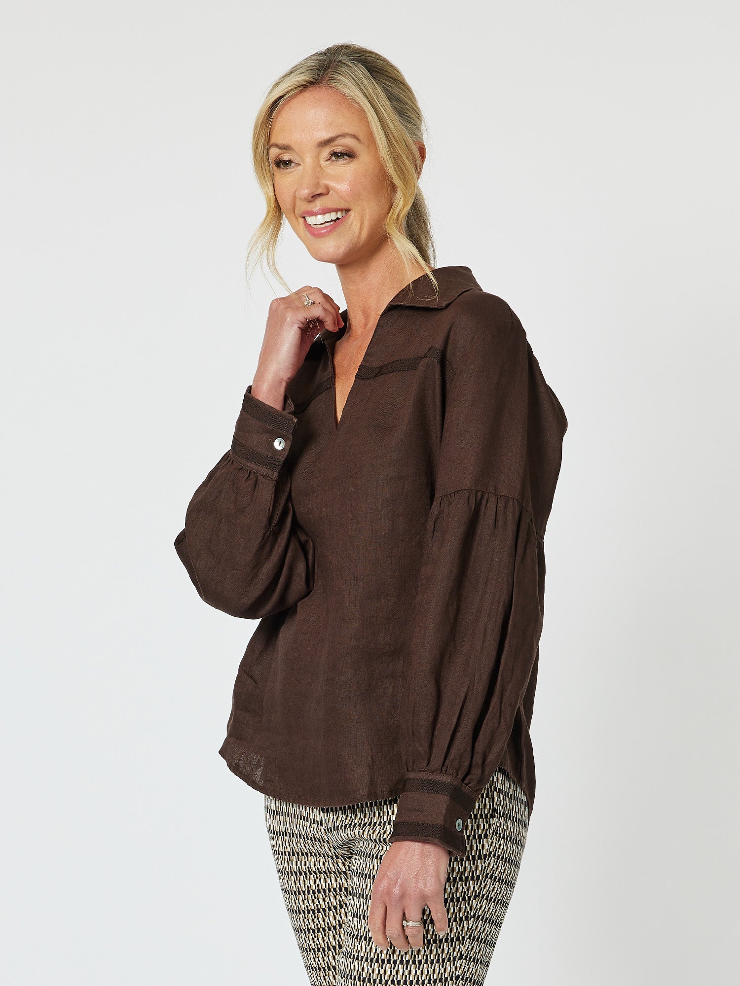 Eliza Linen Shirt - Chocolate - RC & Co