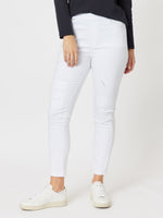 LA Stretch Pull On Jean - White